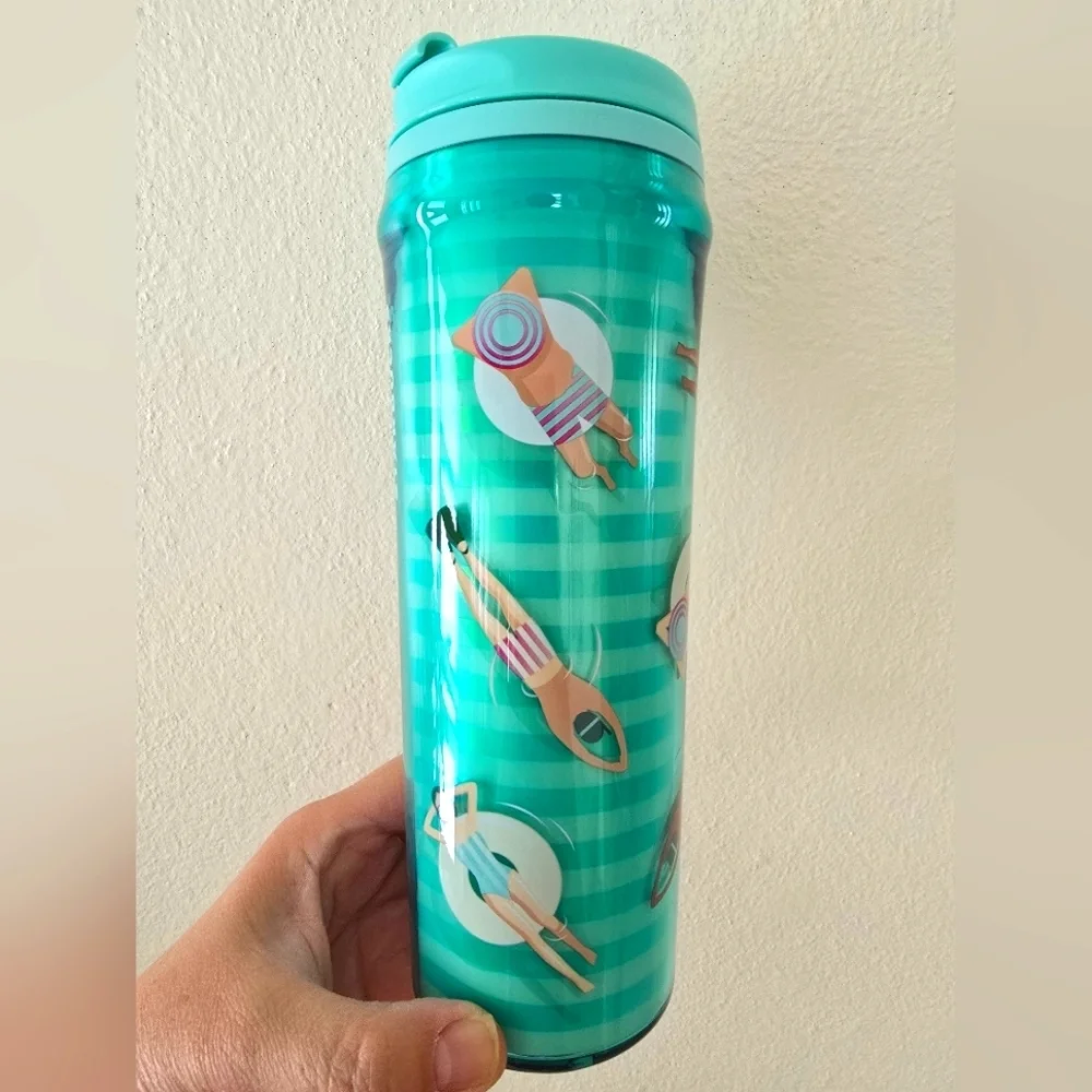 NWT Starbucks 2025 LATAM Summer BY Pool Cold Cup Tumbler With Flip Lid, 20 Oz